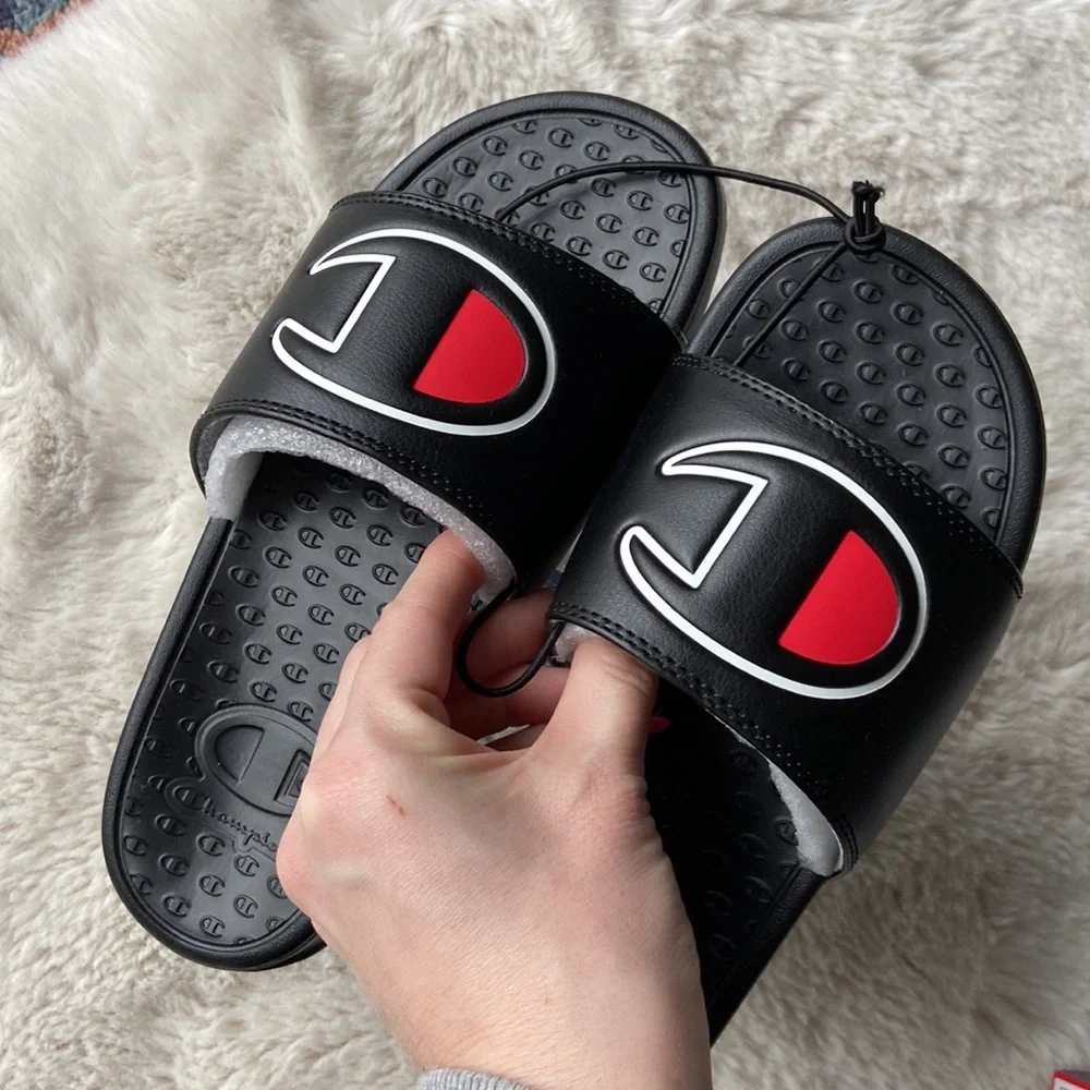 Champion kids super slide sandal black athletic slip on logo shoe boys size 4